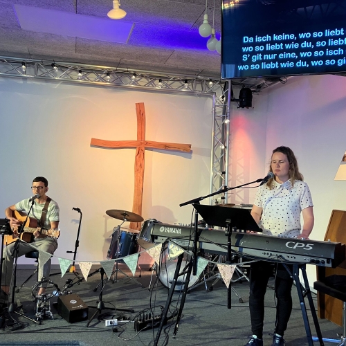 Praise_Freie-Evangelische-Gemeinde_FEG_B