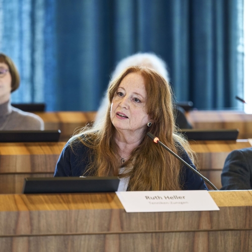 Ruth Heller_20251118RS_123342